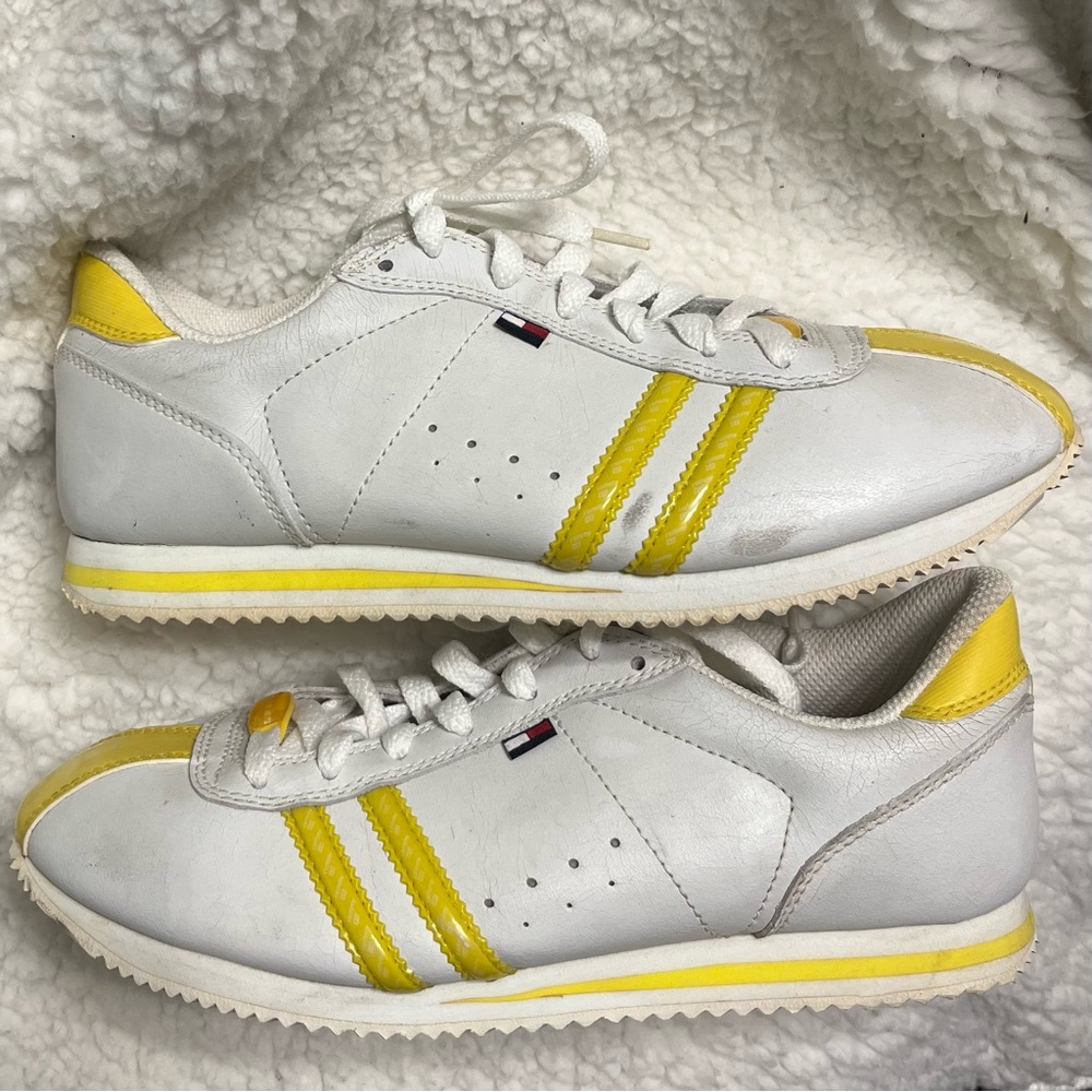 Y2K Vintage Streetwear Sneakers White Leather w/ patent yellow accents size 7.5 - Picture 2 of 14